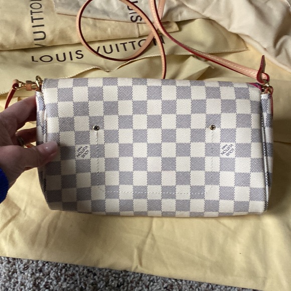 LV Favourite MM - Picture 9 of 10